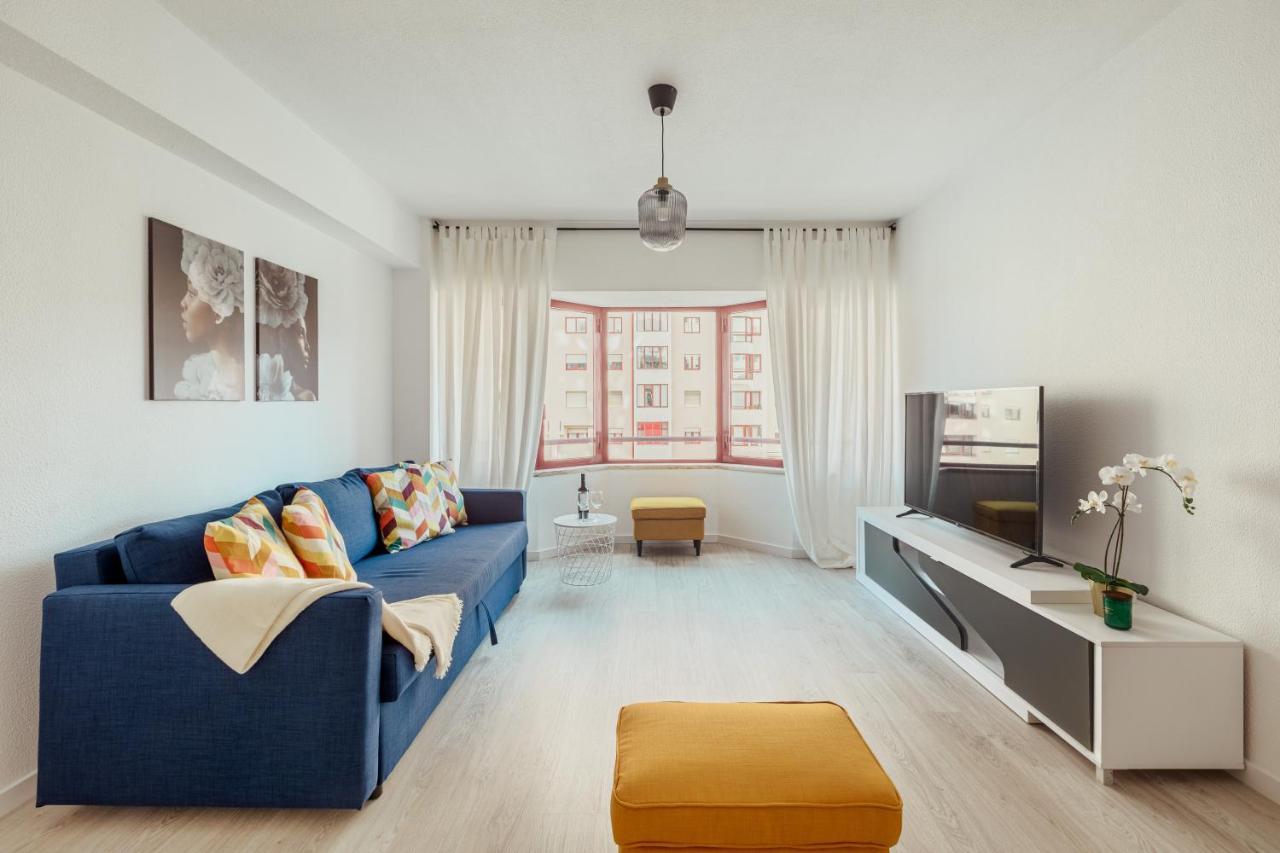 Elegant 3 Bedroom Apt - City Centre - Garage - Metro Lissabon Exterior foto