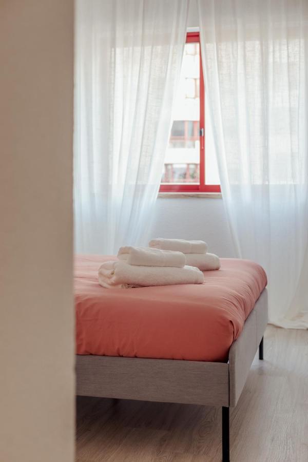 Elegant 3 Bedroom Apt - City Centre - Garage - Metro Lissabon Exterior foto
