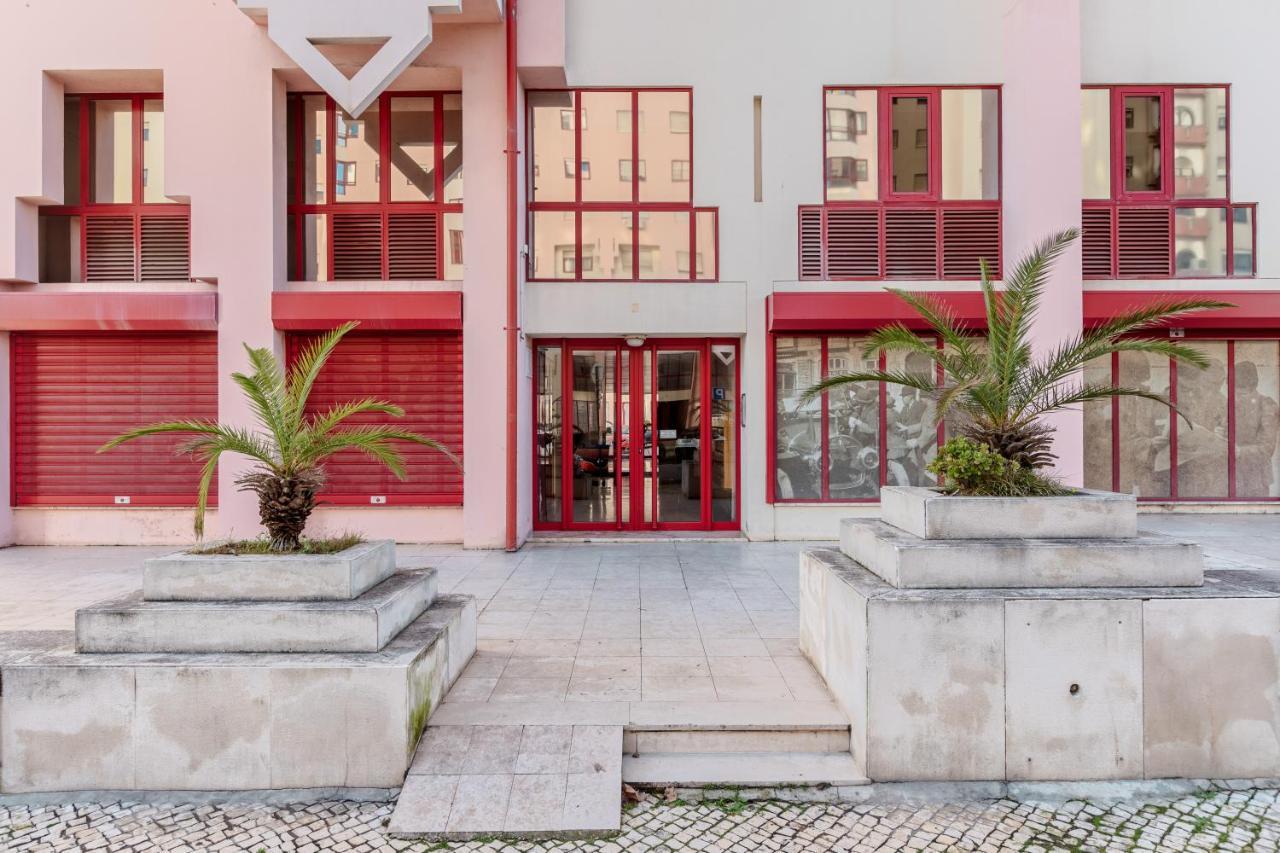 Elegant 3 Bedroom Apt - City Centre - Garage - Metro Lissabon Exterior foto